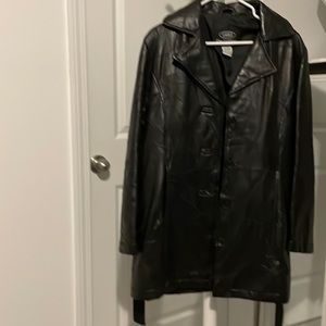 Brand:Le World,Size:L / XL, Col:black,real leather.with belt.